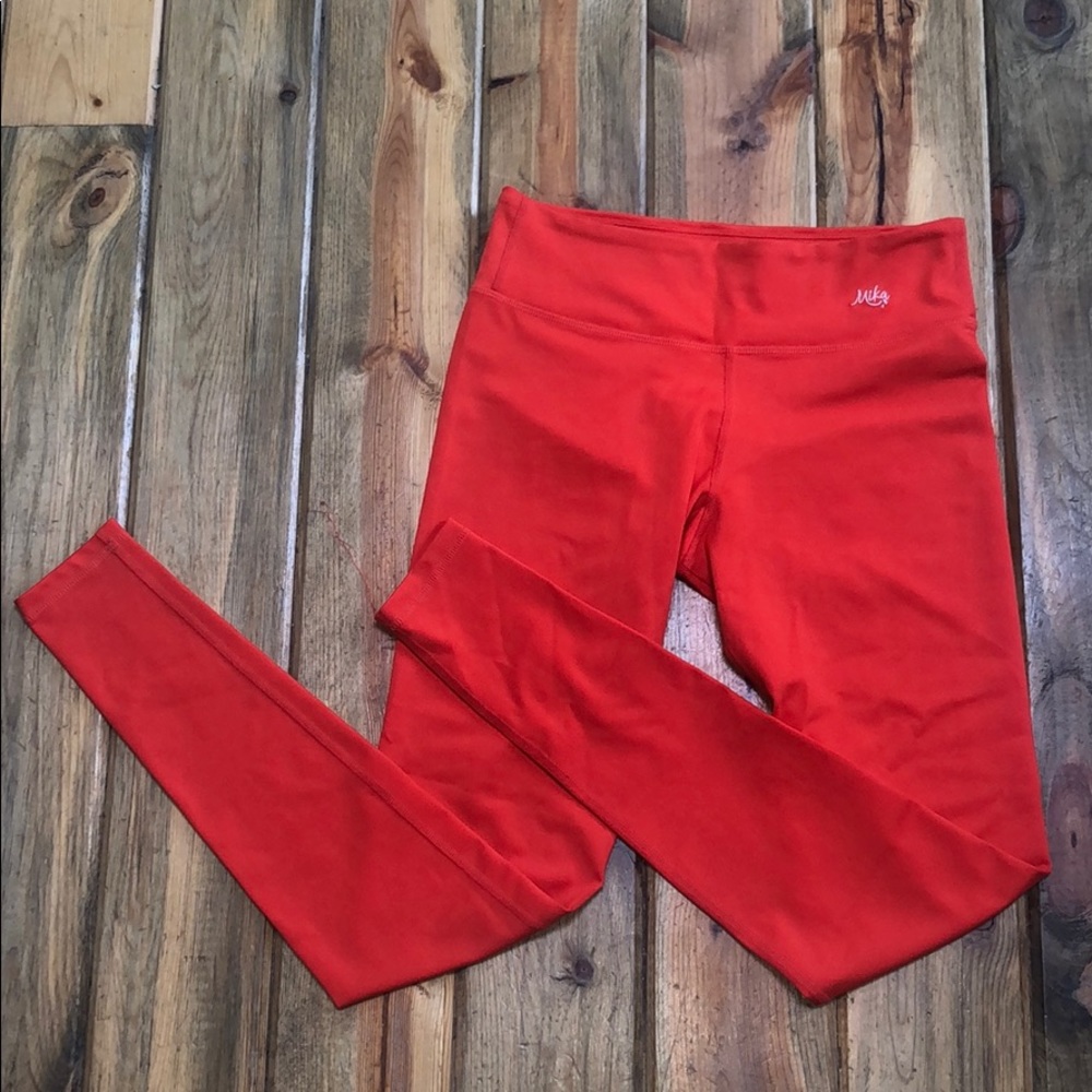 great condition Mika full length leggings
